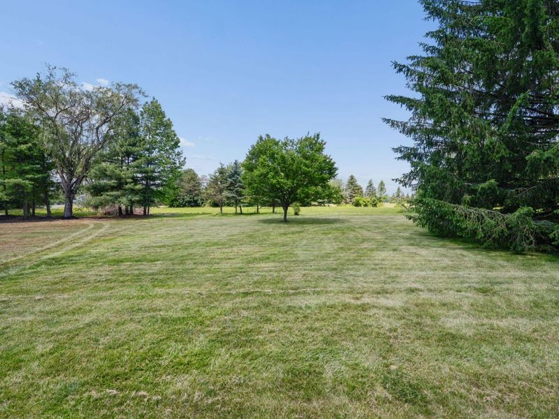 5846 Houchard Road, Dublin, OH 43016 Photo 7