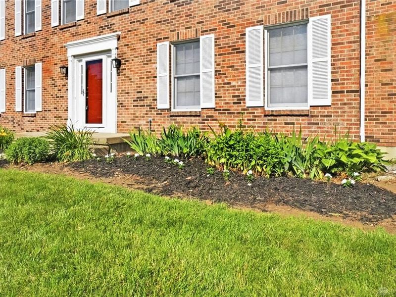 731 Farmbrook Drive, Beavercreek, OH 45430 Photo 6