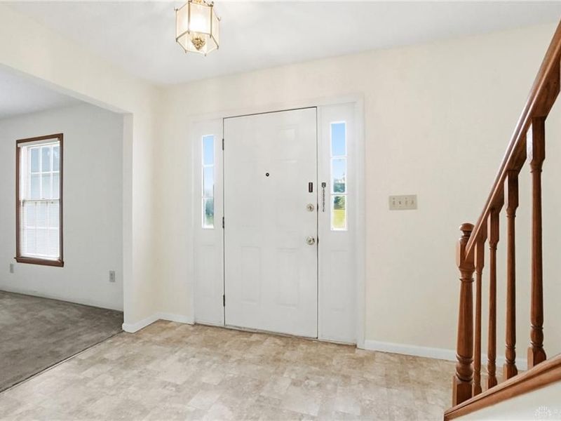 731 Farmbrook Drive, Beavercreek, OH 45430 Photo 7