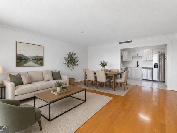 2965 Pharr Court Sou NW, Unit 817, Atlanta, GA 30305