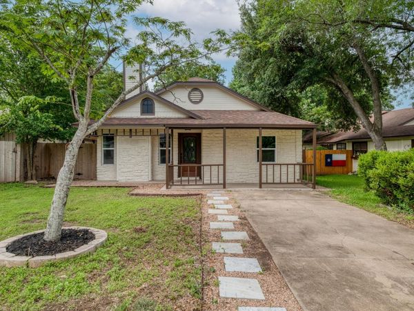 905 Wickfield LN, Austin, TX 78753