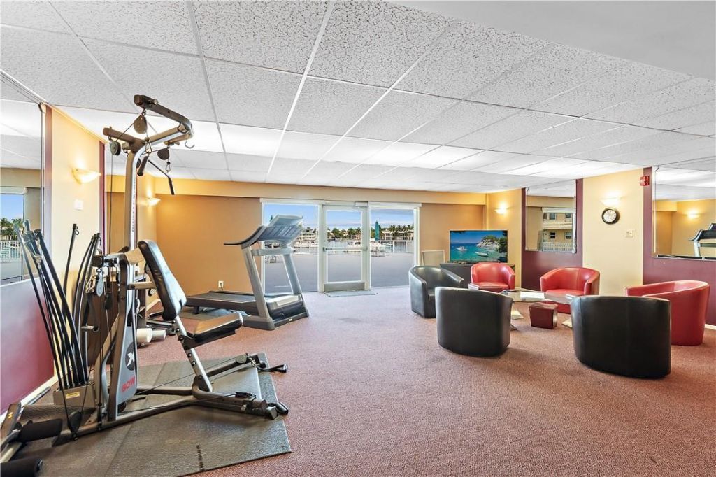 95 N Birch Road, Unit 405, Fort Lauderdale, FL 33304 Photo