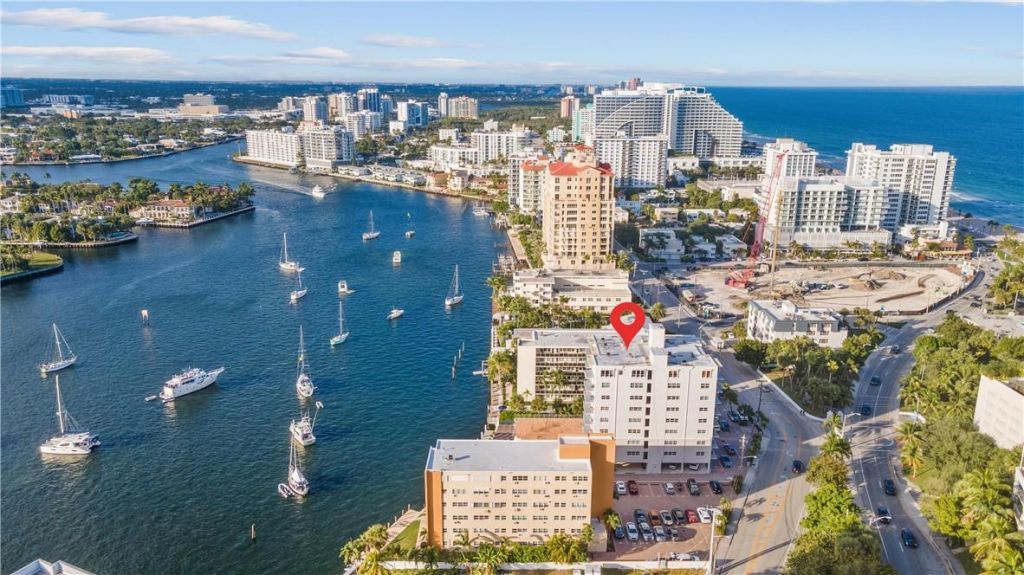 95 N Birch Road, Unit 405, Fort Lauderdale, FL 33304 Photo