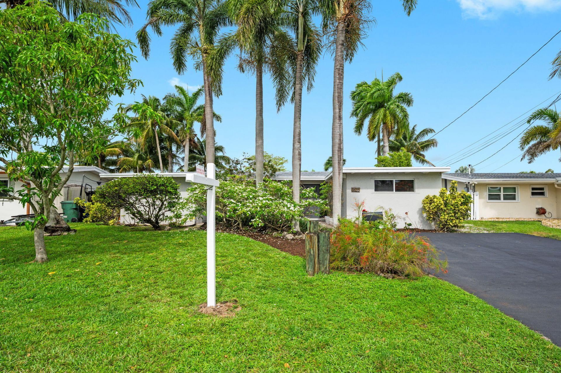 2625 Gulfstream Lane, Fort Lauderdale, FL 33312 Photo