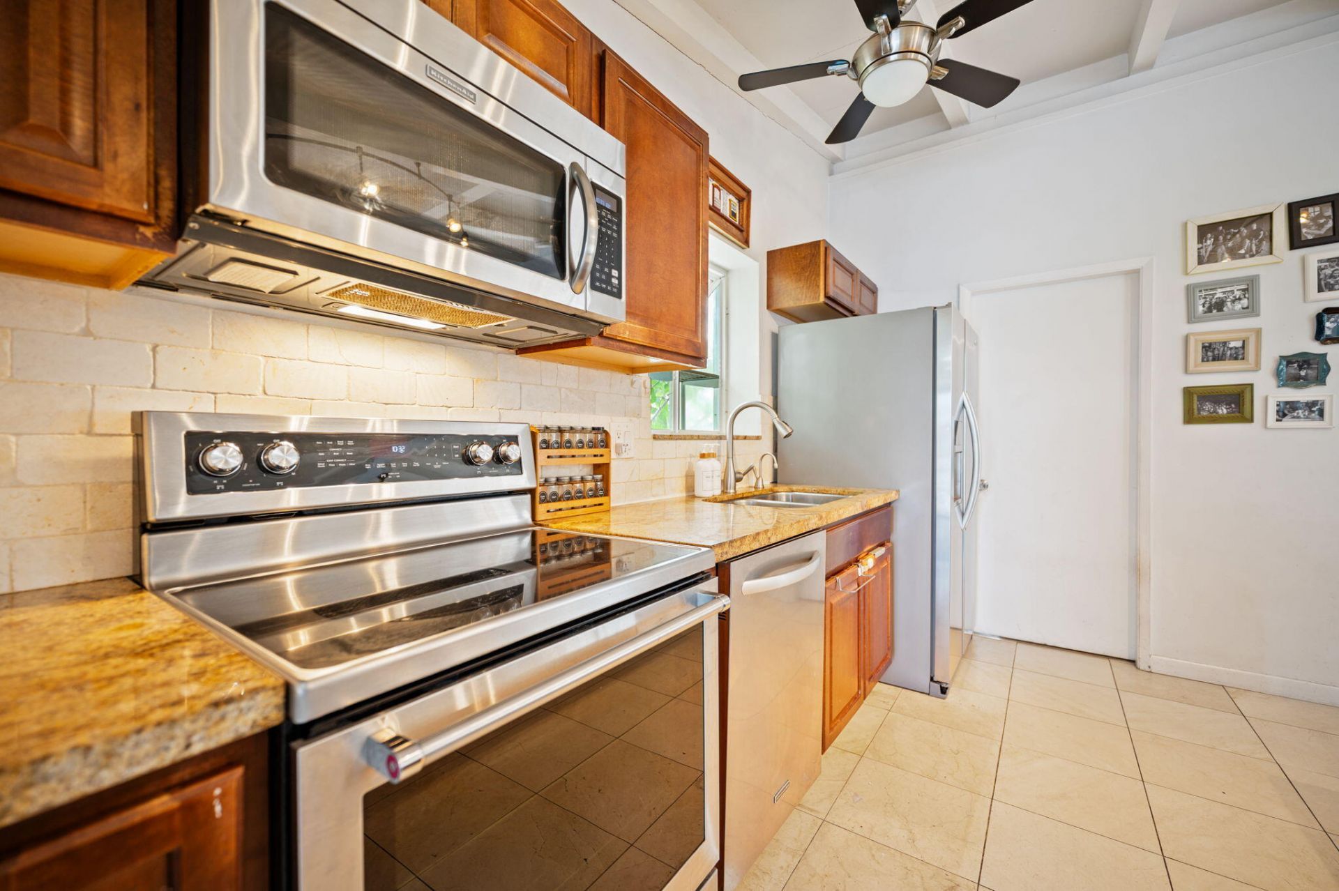 2625 Gulfstream Lane, Fort Lauderdale, FL 33312 Photo