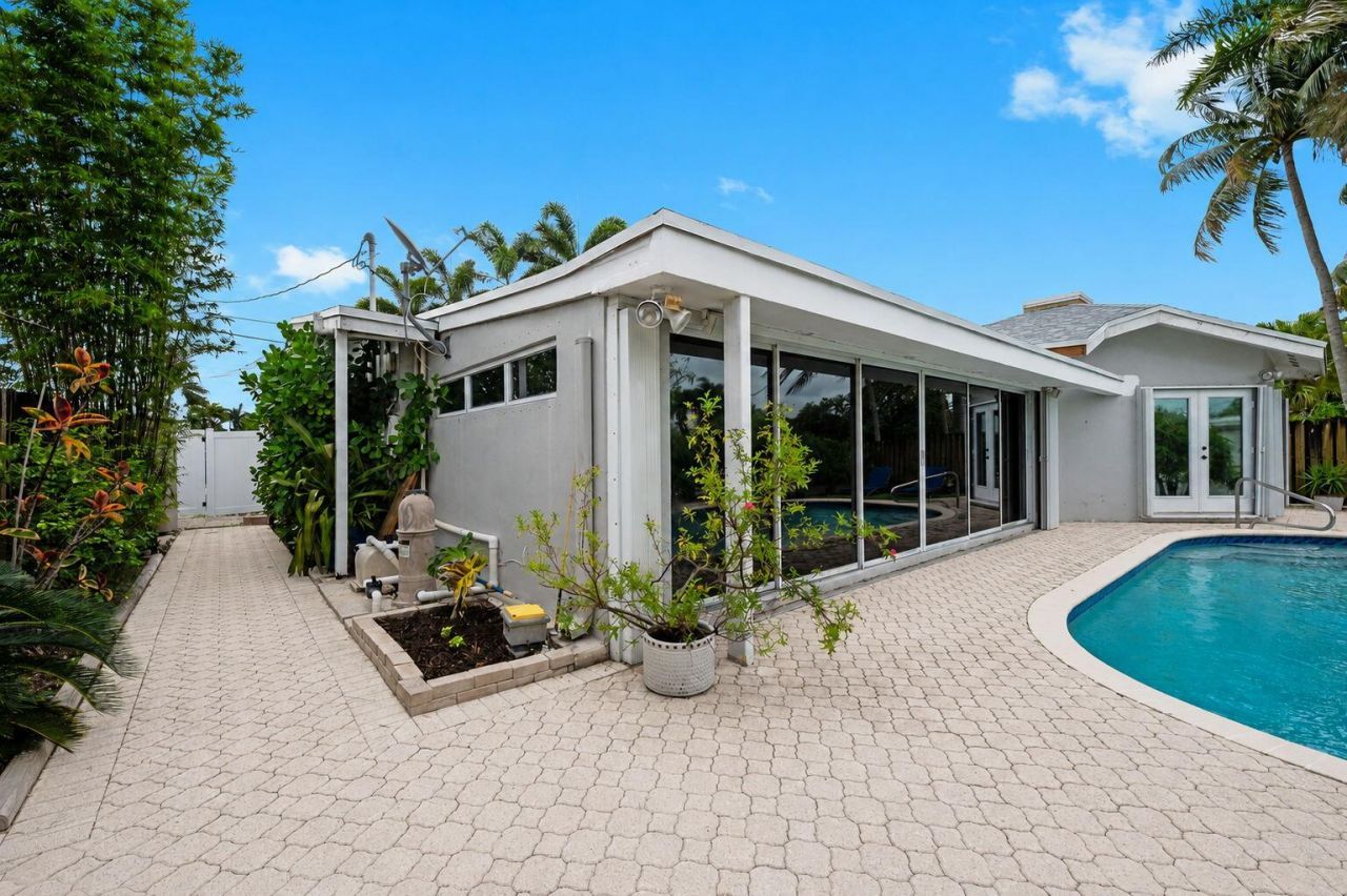 2625 Gulfstream Lane, Fort Lauderdale, FL 33312 Photo
