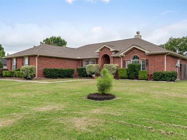 105 Margaret Street , Fate, TX 75189