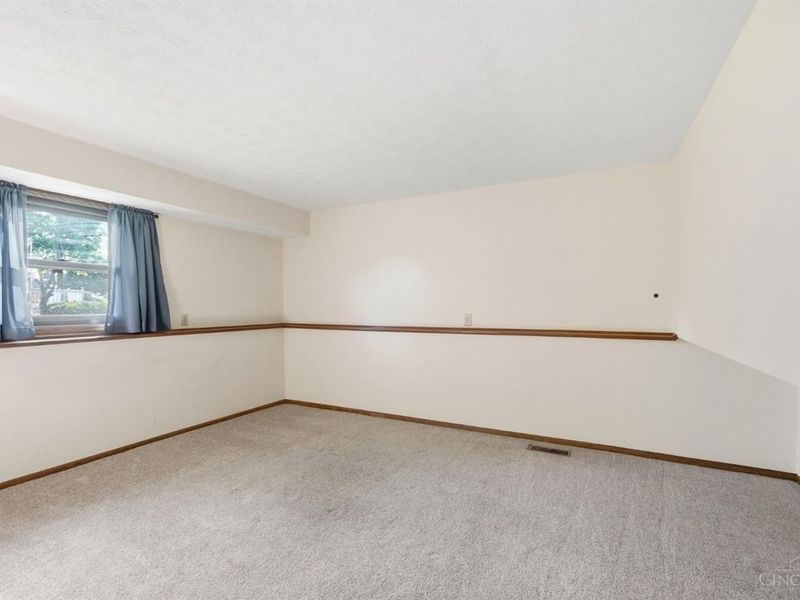 2312 Bevington Lane, Hamilton, OH 45013 Photo 31