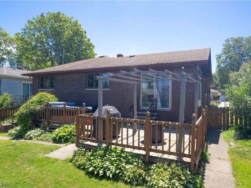 10216 Harmony Lane , Brooklyn, OH 44144 Photo 32