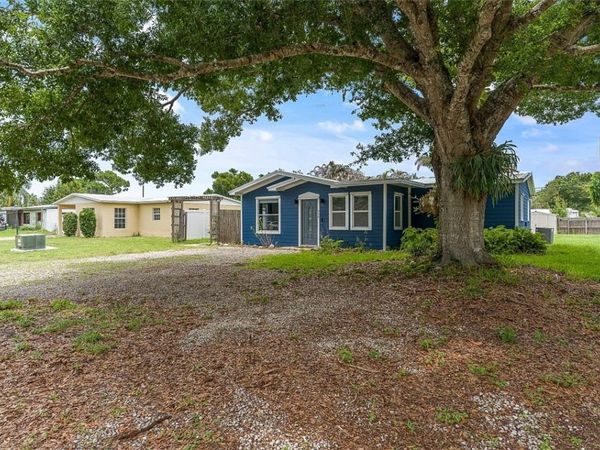 926 37th Avenue, Vero Beach, FL 32960
