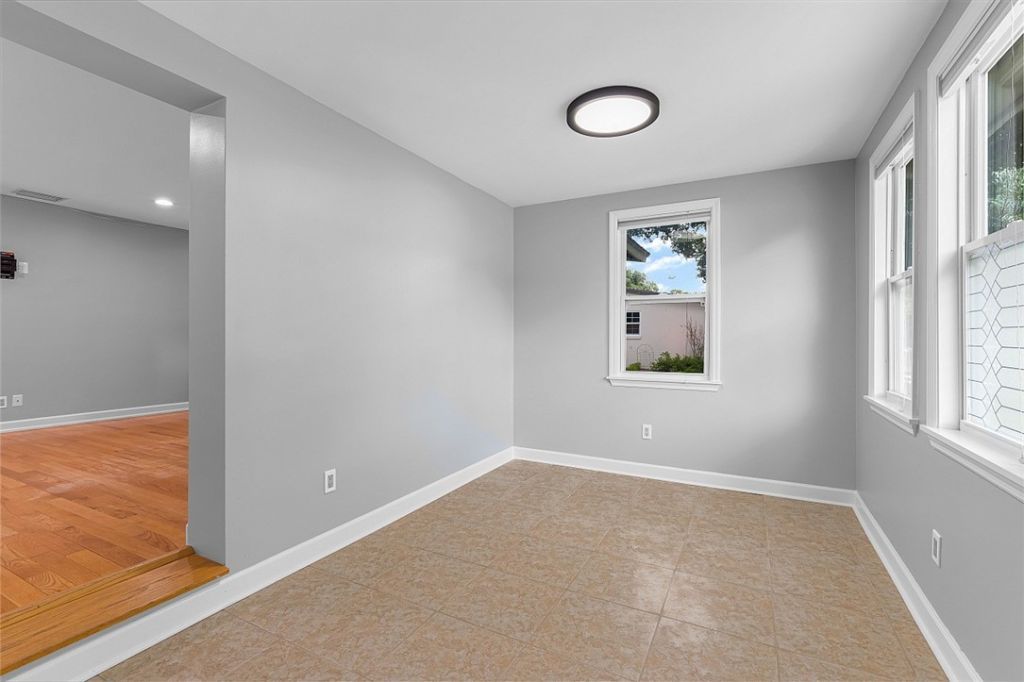 926 37th Avenue, Vero Beach, FL 32960 Photo