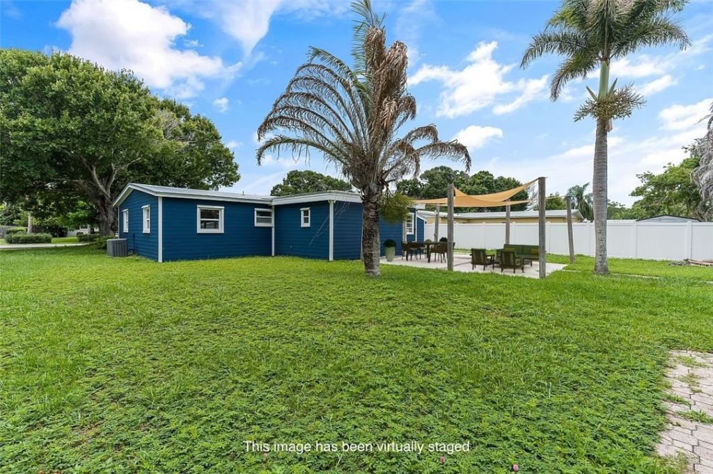 926 37th Avenue, Vero Beach, FL 32960 Photo