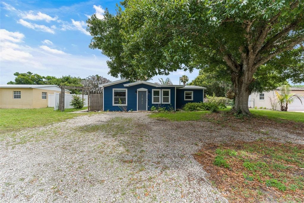 926 37th Avenue, Vero Beach, FL 32960 Photo