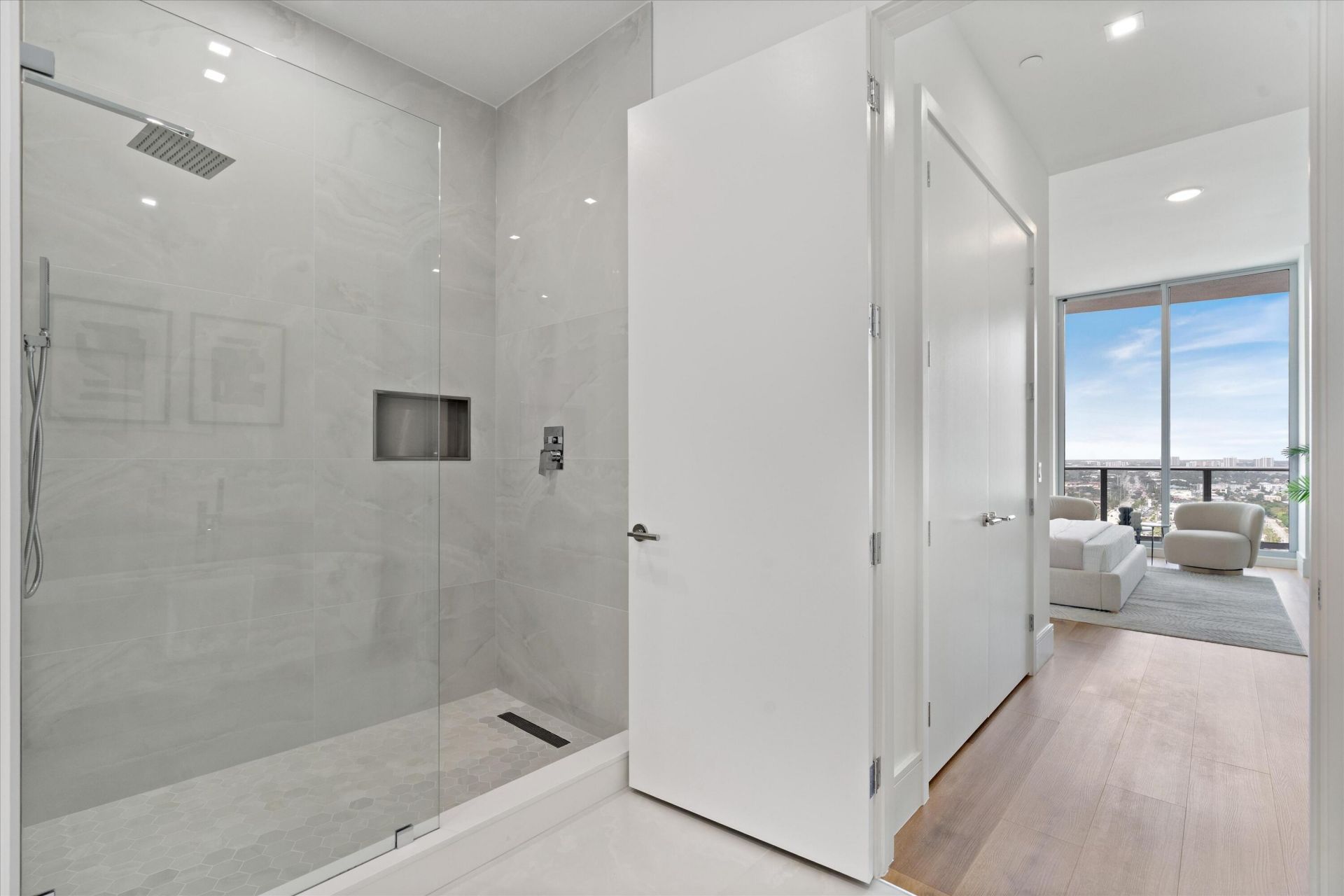220 Lake Shore Drive, Unit 2305, Lake Park, FL 33403 Photo