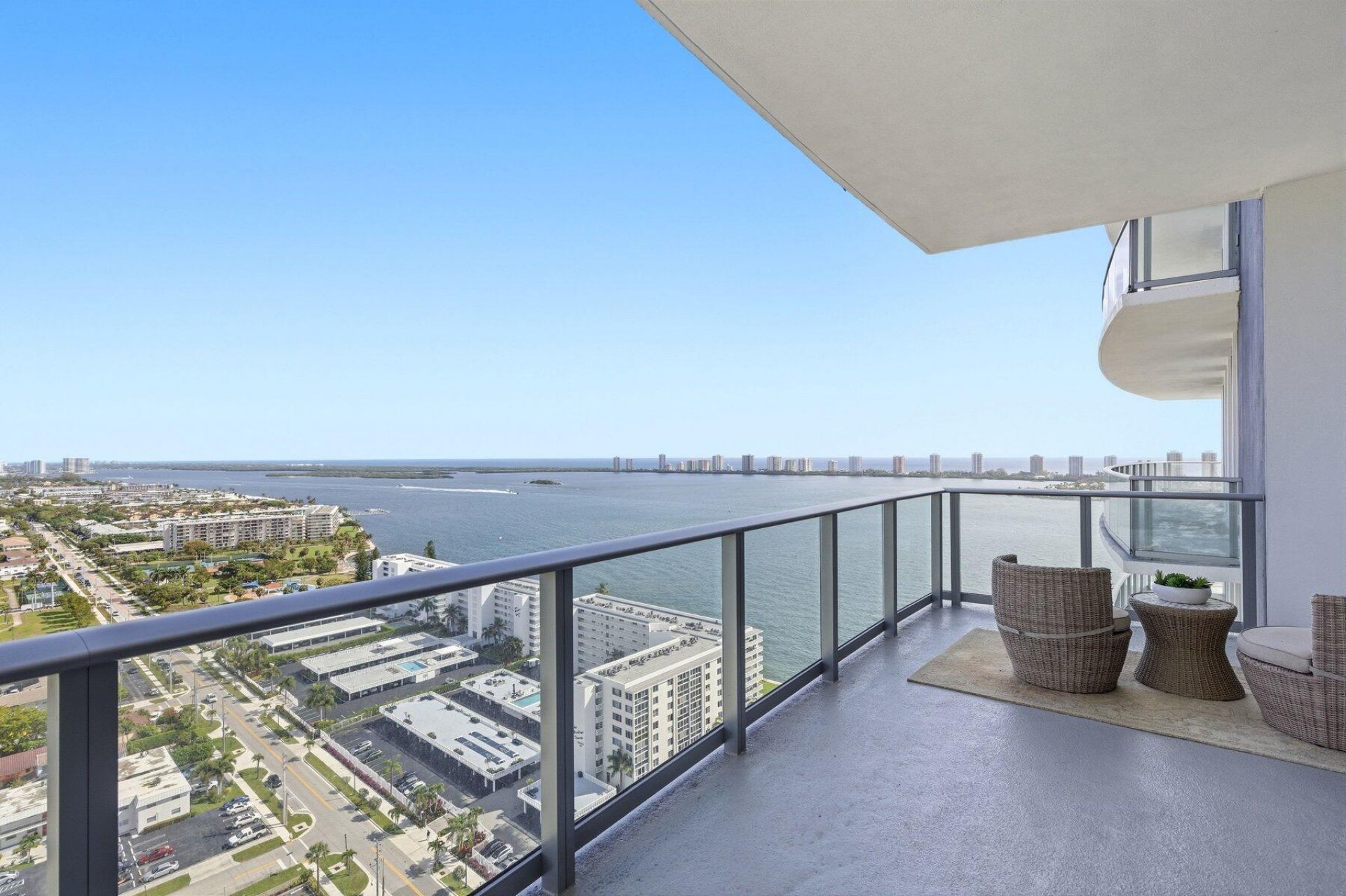 220 Lake Shore Drive, Unit 2305, Lake Park, FL 33403 Photo