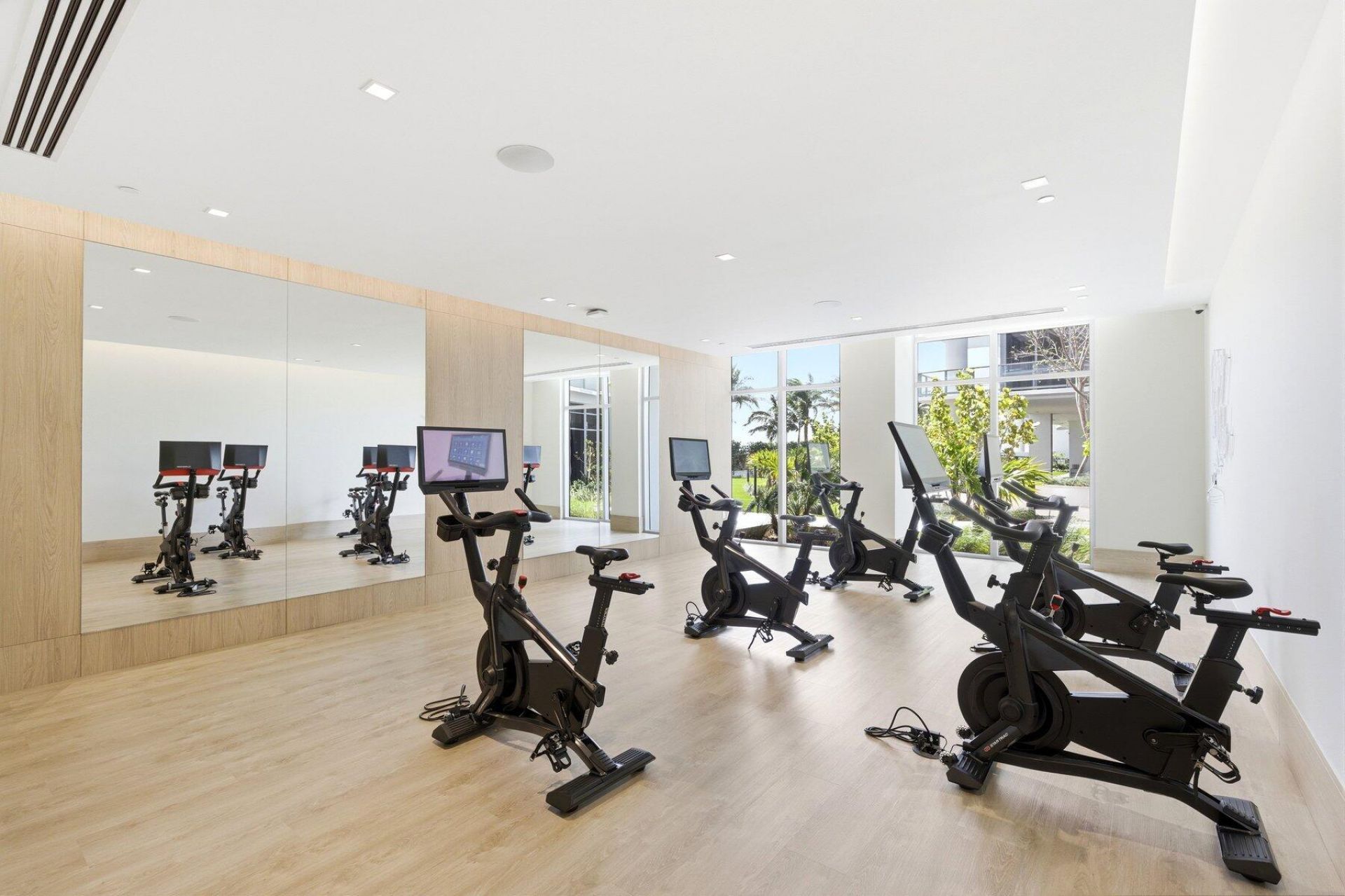 220 Lake Shore Drive, Unit 2305, Lake Park, FL 33403 Photo