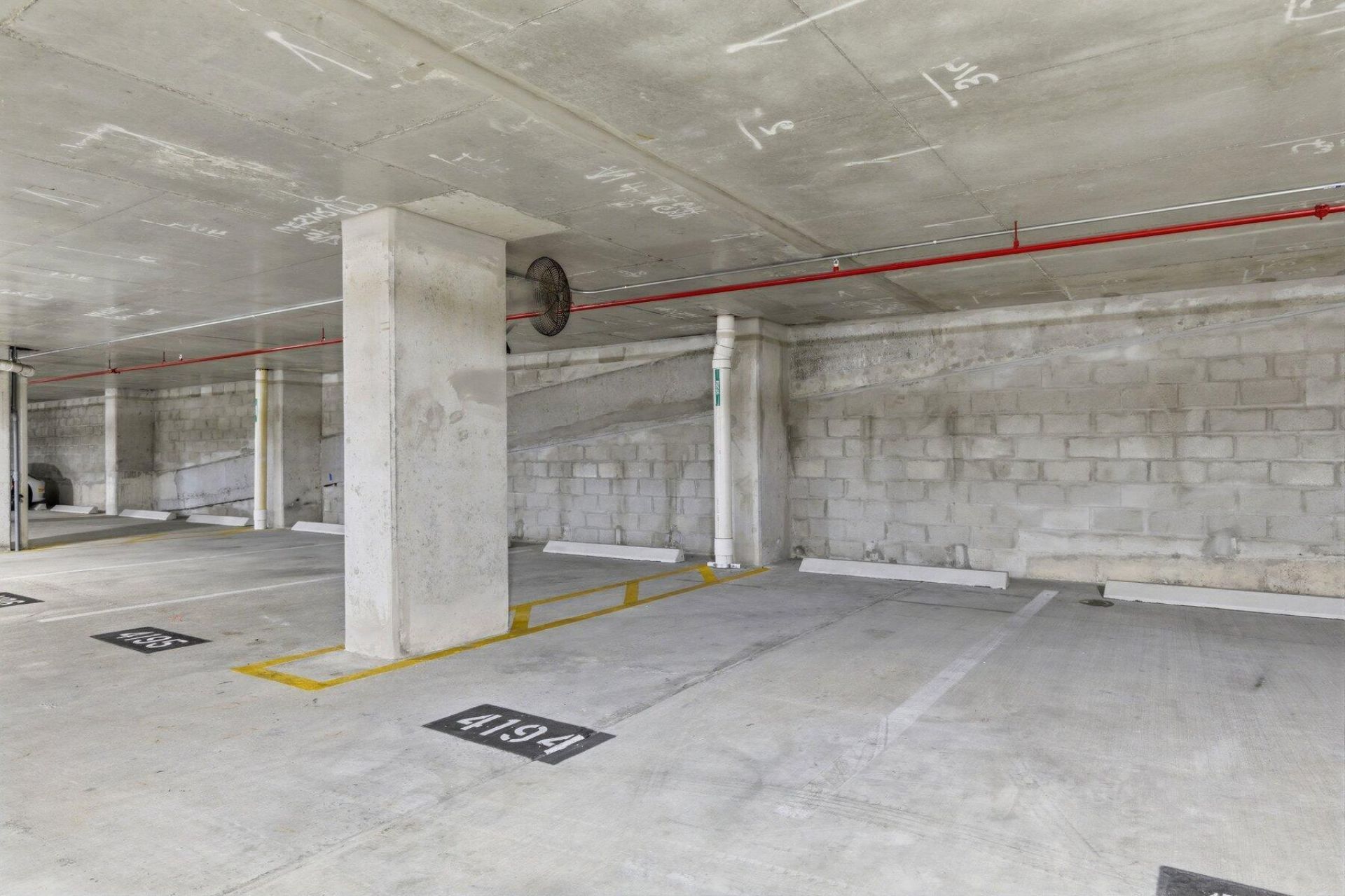 220 Lake Shore Drive, Unit 2305, Lake Park, FL 33403 Photo