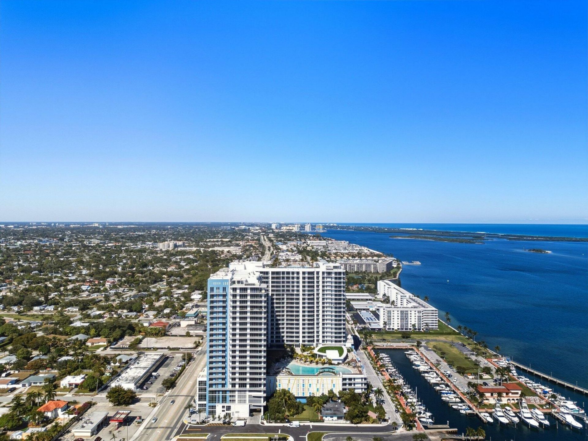 220 Lake Shore Drive, Unit 2305, Lake Park, FL 33403 Photo