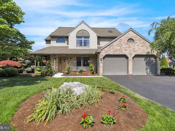 4324 GLENSIDE DRIVE, READING, PA 19605