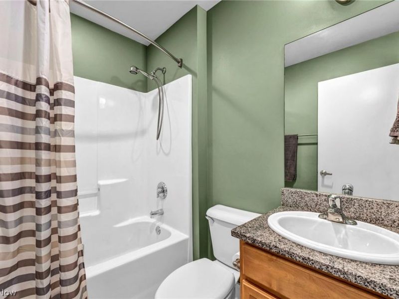 11901 Detroit Avenue , Lakewood, OH 44107 Photo 12
