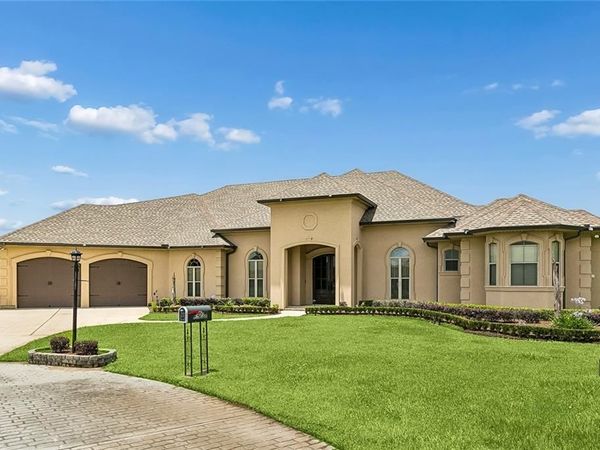 102 BAILEY ESTATES Drive , Belle Chasse, LA 70037