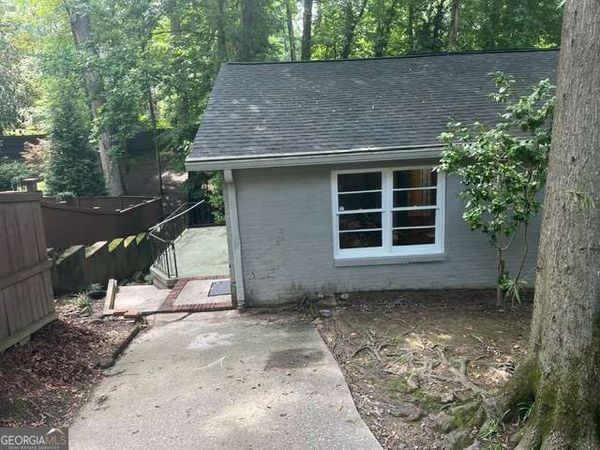 2086 Evergreen Lane NW, Atlanta, GA 30318