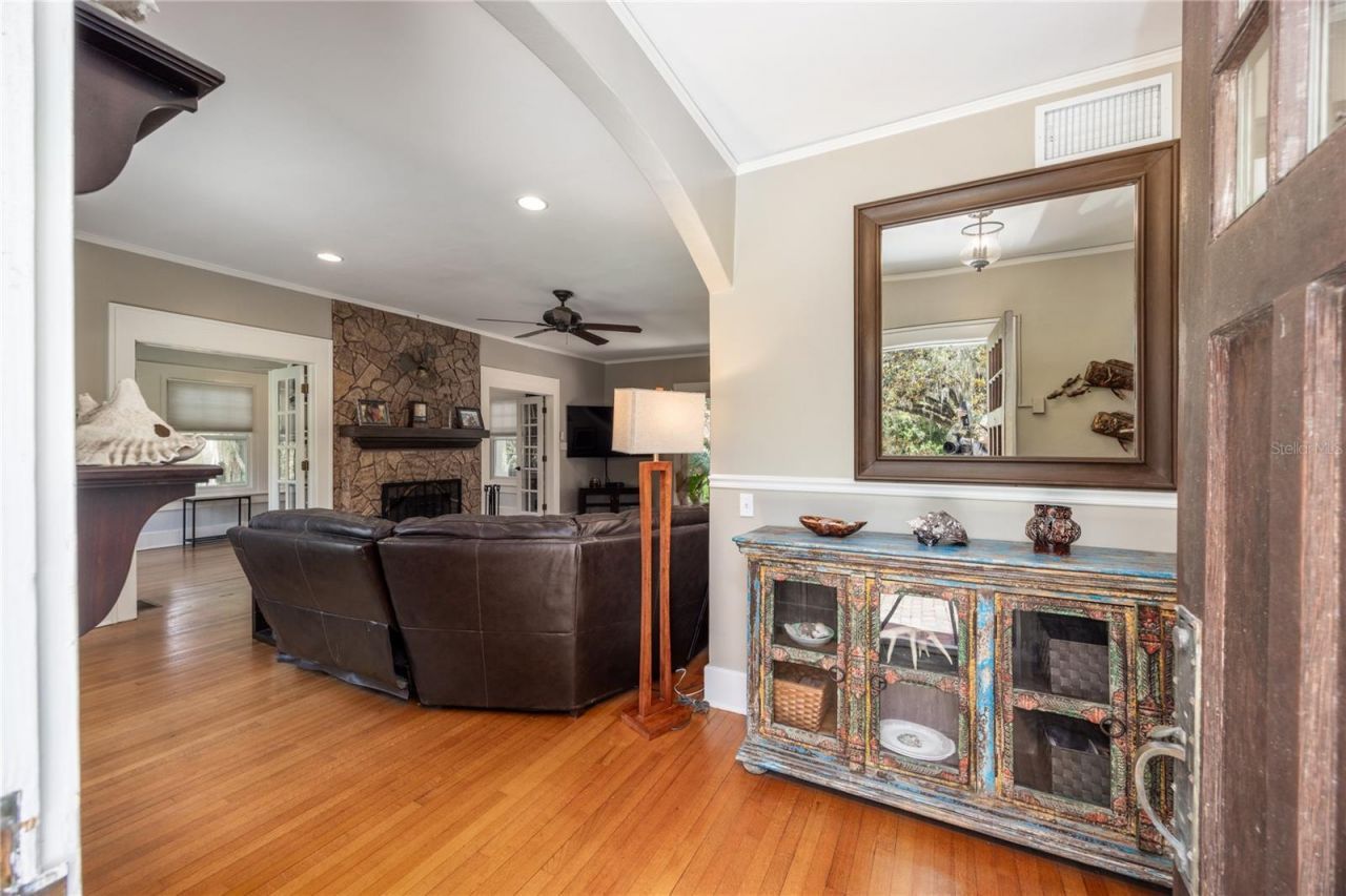 720 NE Boulevard, Gainesville, FL 32601 Photo