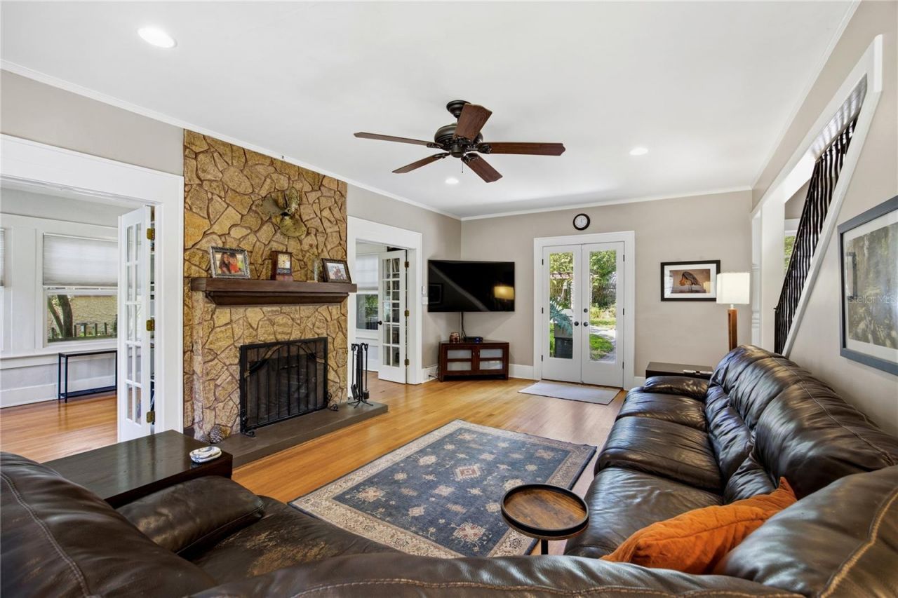 720 NE Boulevard, Gainesville, FL 32601 Photo