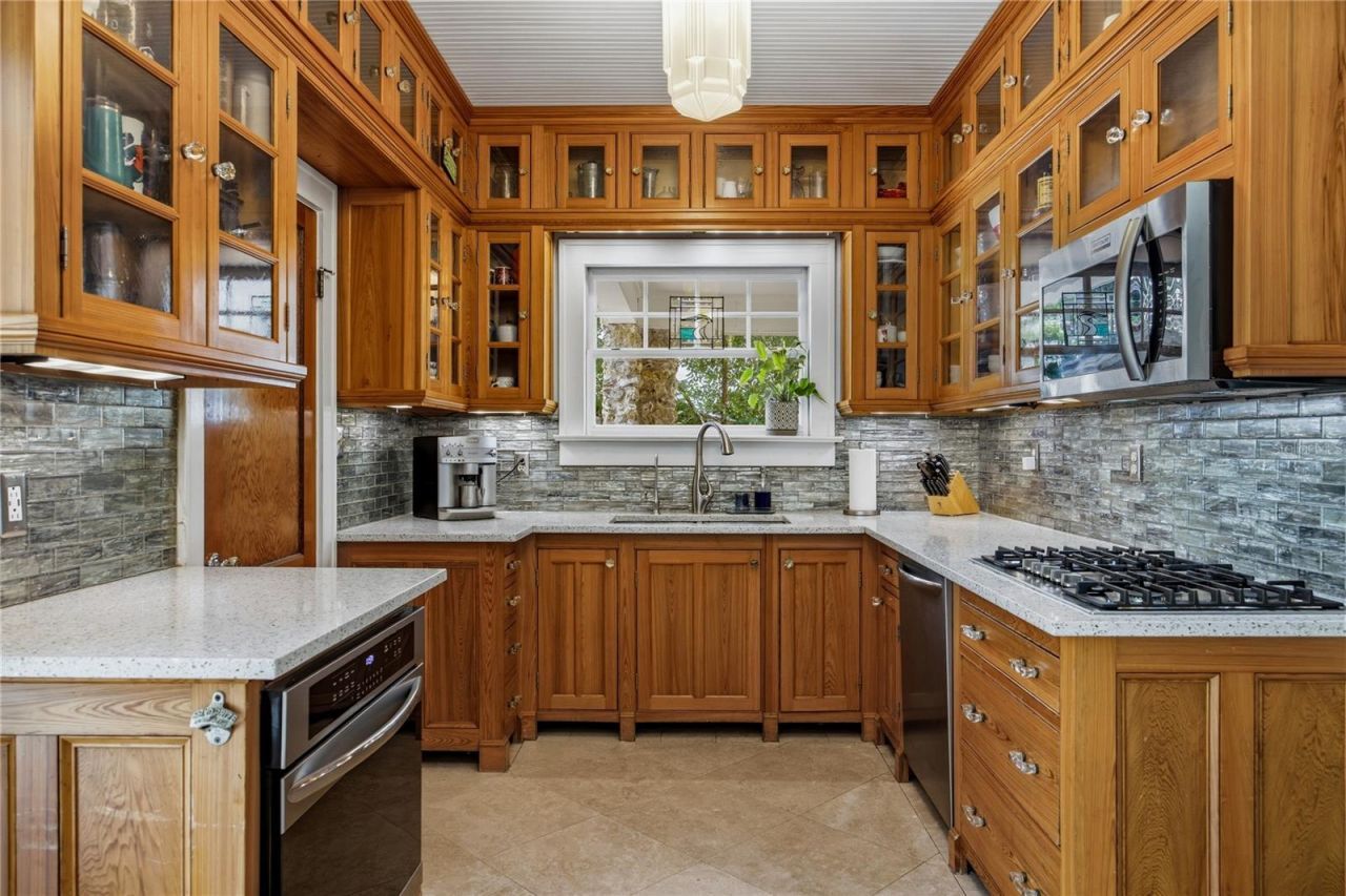 720 NE Boulevard, Gainesville, FL 32601 Photo