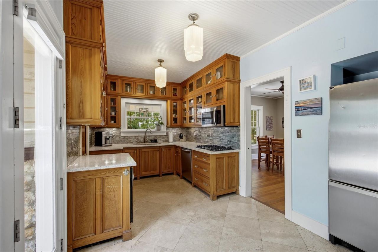 720 NE Boulevard, Gainesville, FL 32601 Photo