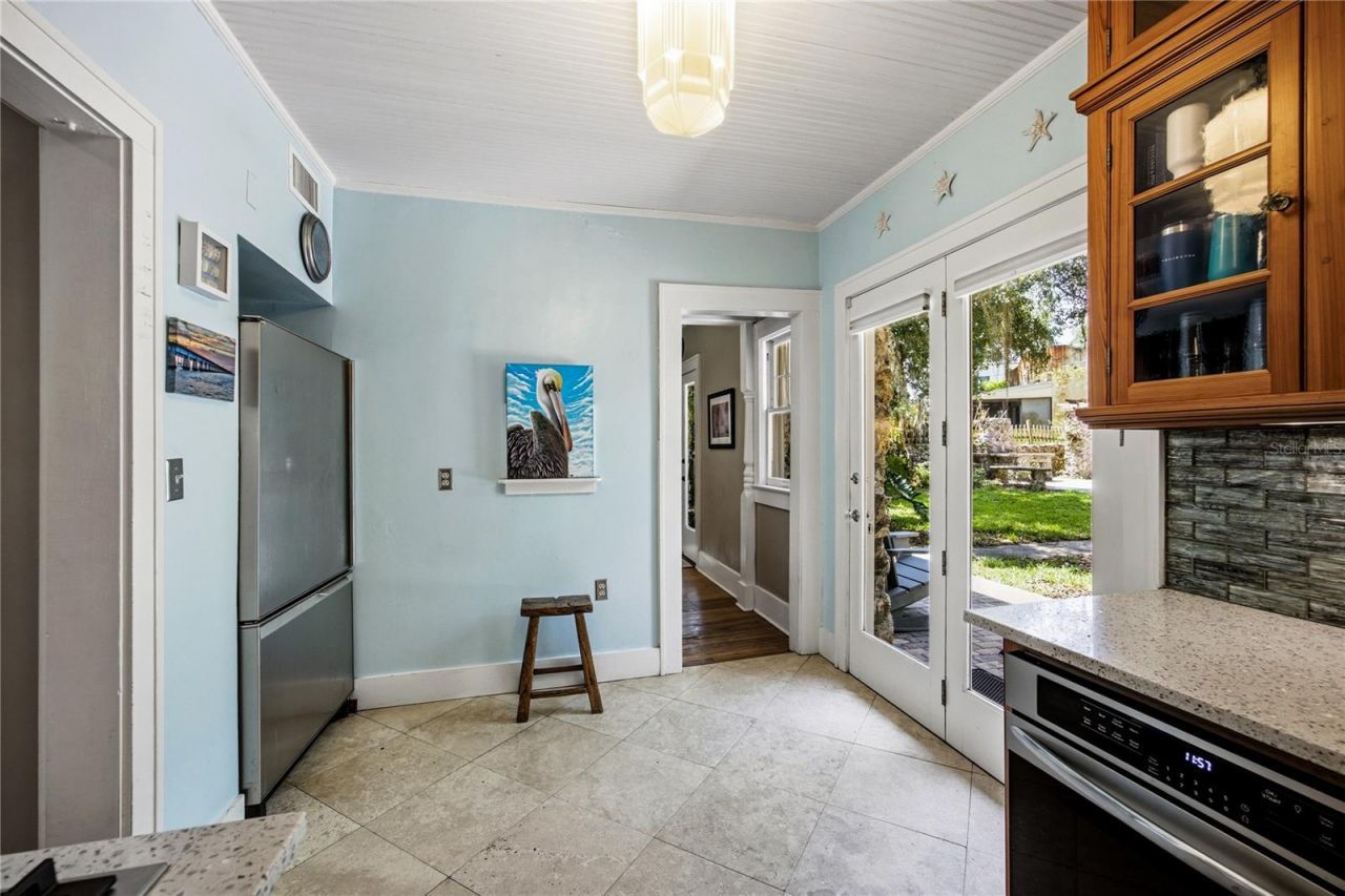 720 NE Boulevard, Gainesville, FL 32601 Photo
