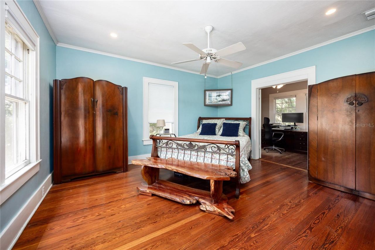 720 NE Boulevard, Gainesville, FL 32601 Photo