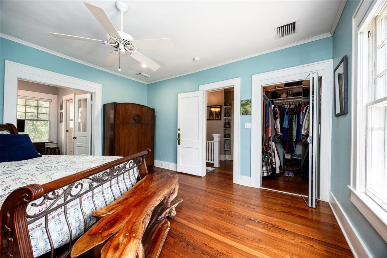 720 NE Boulevard, Gainesville, FL 32601 Photo