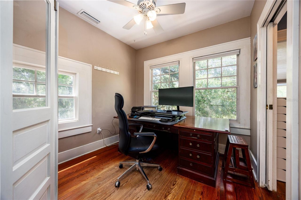 720 NE Boulevard, Gainesville, FL 32601 Photo