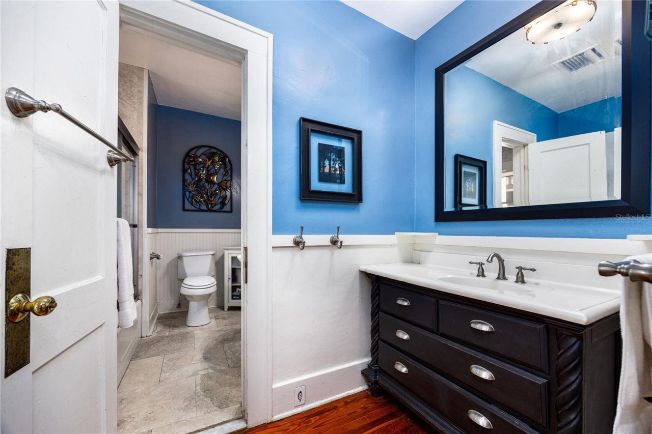 720 NE Boulevard, Gainesville, FL 32601 Photo