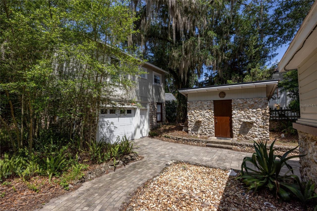 720 NE Boulevard, Gainesville, FL 32601 Photo
