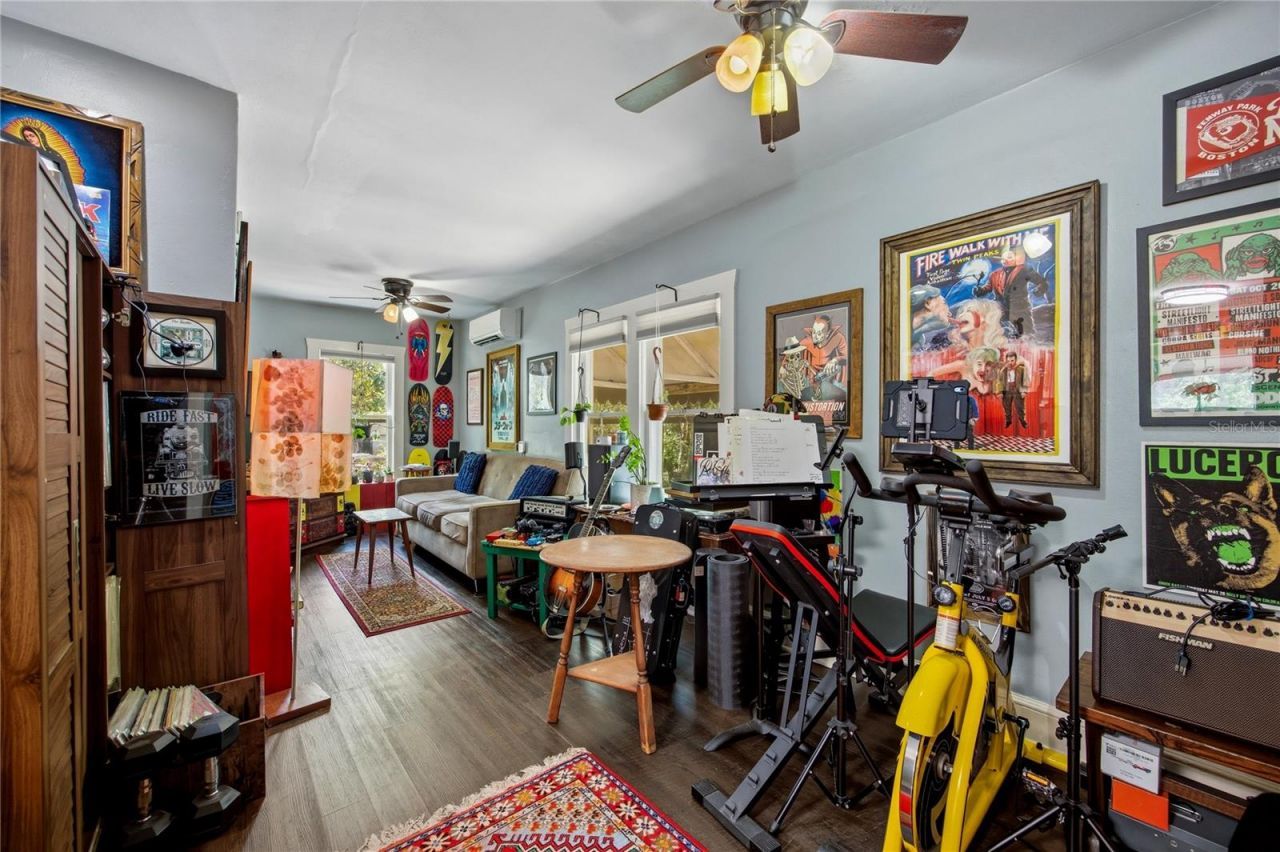720 NE Boulevard, Gainesville, FL 32601 Photo