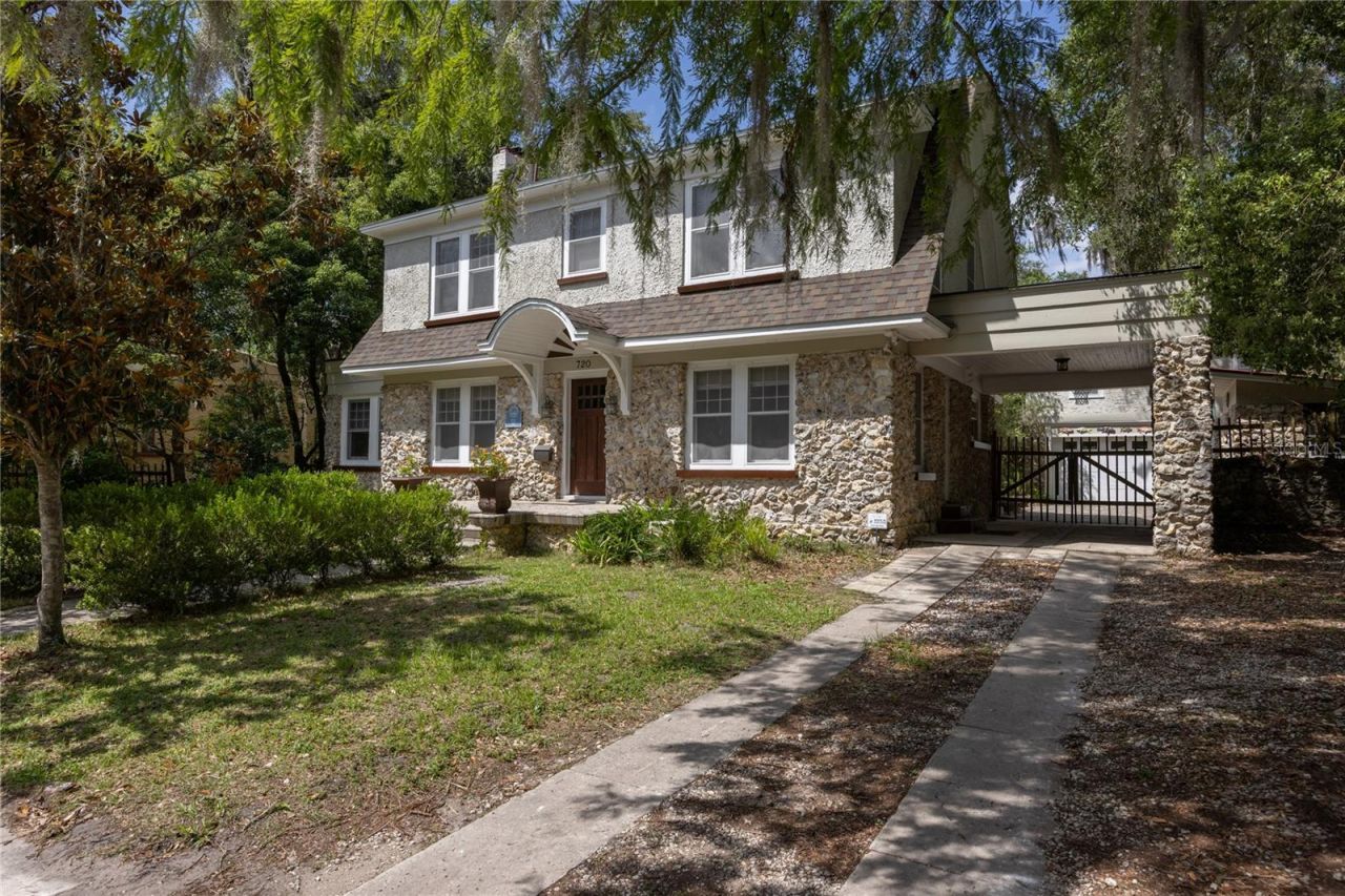 720 NE Boulevard, Gainesville, FL 32601 Photo