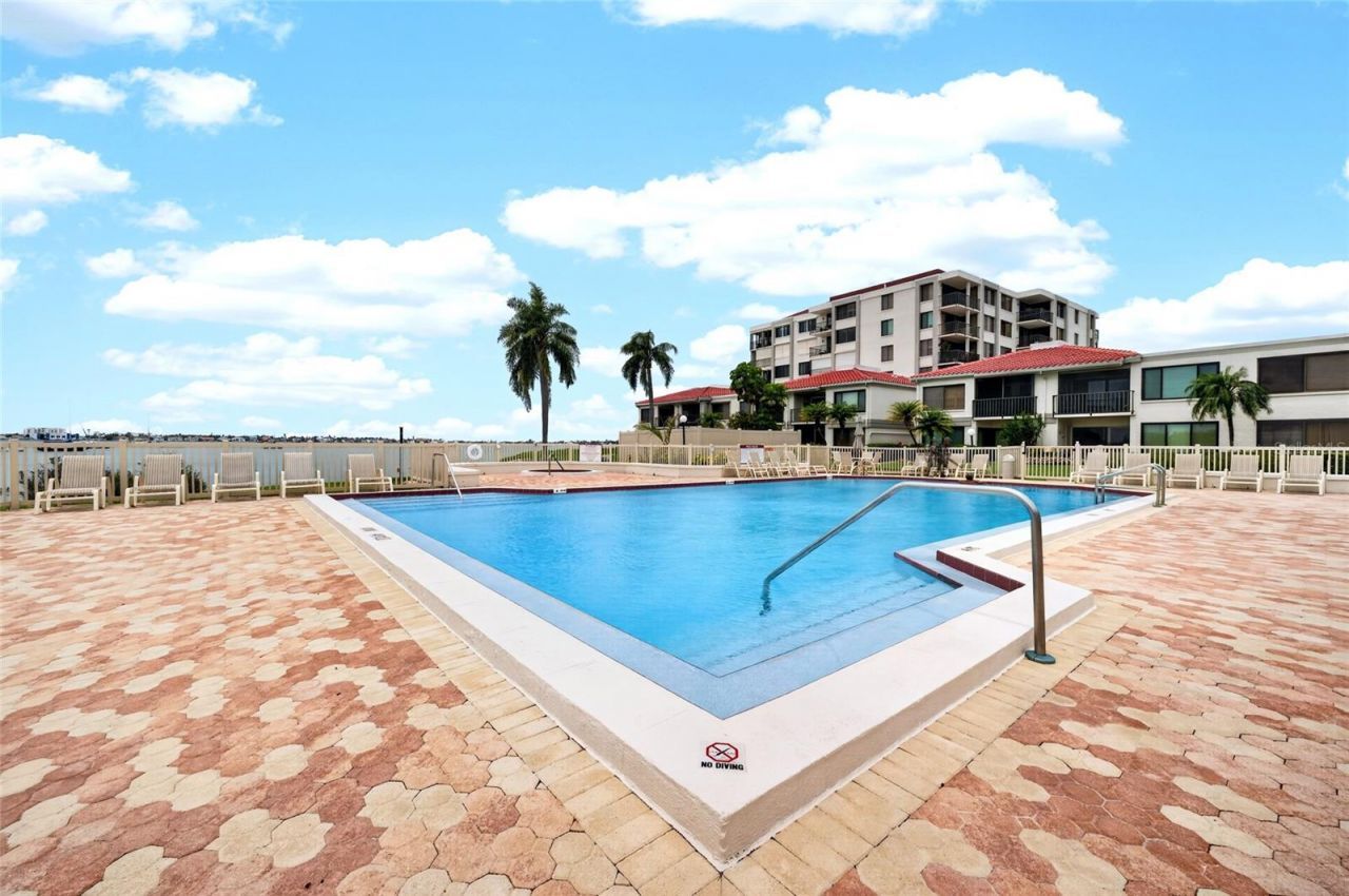 6365 Bahia Del Mar Boulevard , Unit 106, Saint Petersburg, FL 33715 Photo