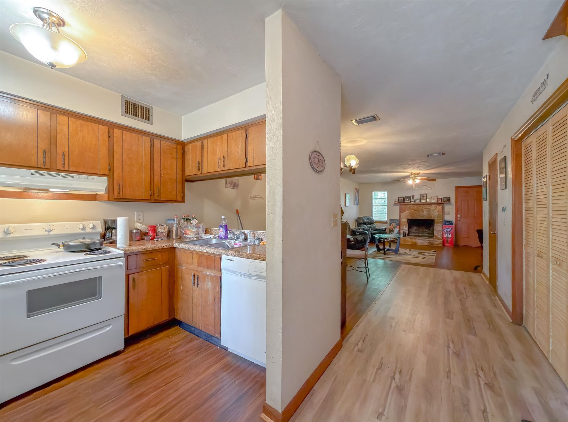 1994 Darryl Drive, Unit 1994, Tallahassee, FL 32301 Photo