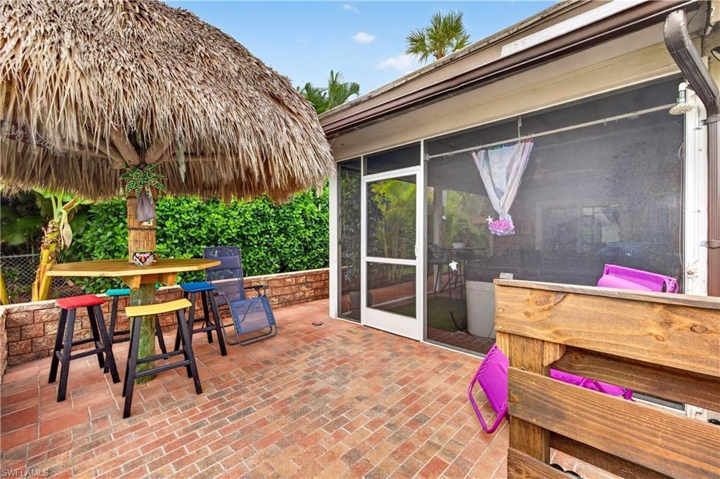 833 N Town And River Dr, Fort Myers, FL 33919 Photo