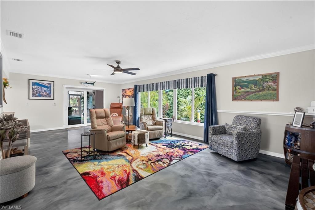 833 N Town And River Dr, Fort Myers, FL 33919 Photo