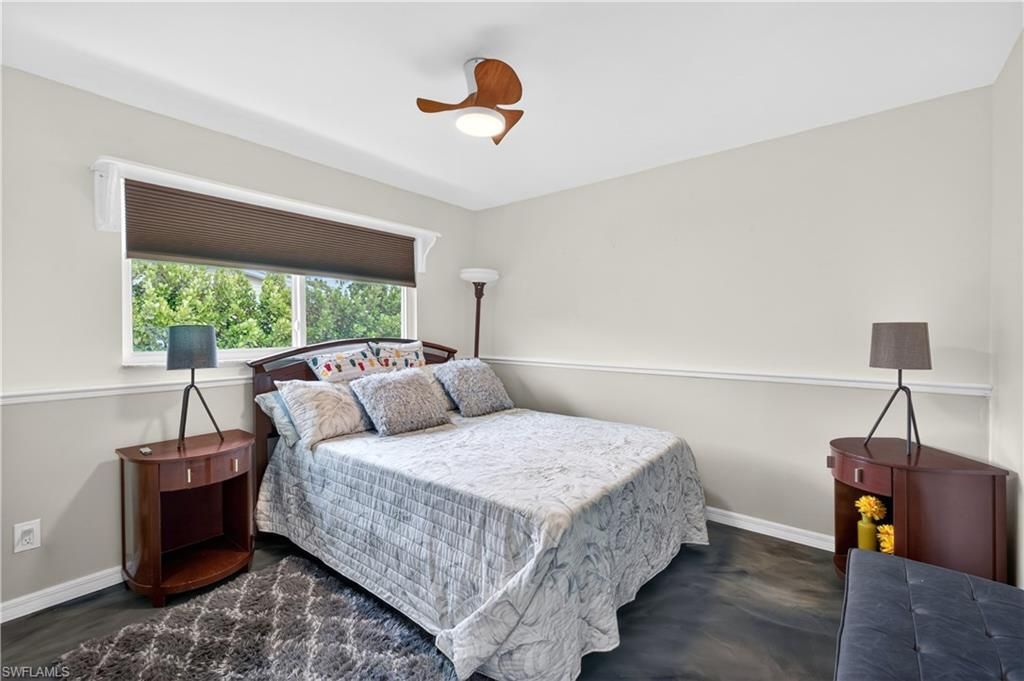 833 N Town And River Dr, Fort Myers, FL 33919 Photo