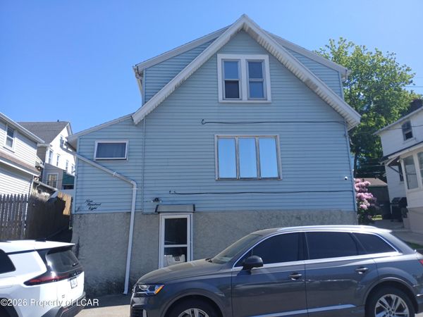 908 W 9th Street, Hazleton, PA 18201