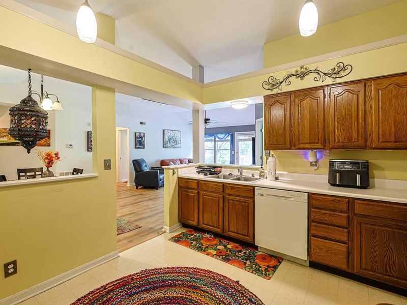 7350 Centrecrest Lane, Unit H, Florence, KY 41042 Photo 13