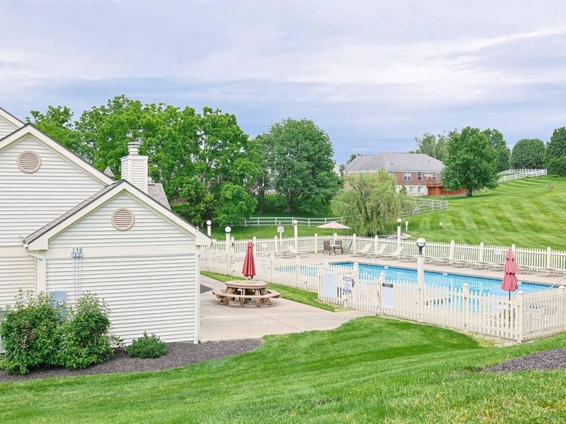 7350 Centrecrest Lane, Unit H, Florence, KY 41042 Photo 35