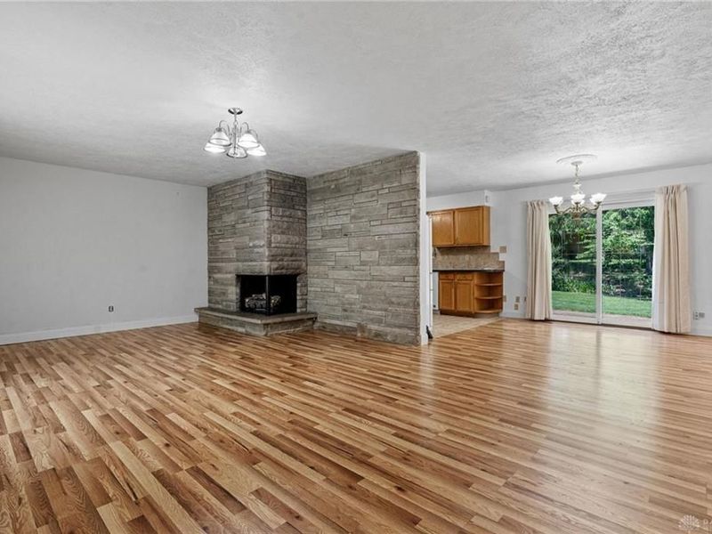 711 Upper Valley Pike, Springfield Township, OH 45504 Photo 11