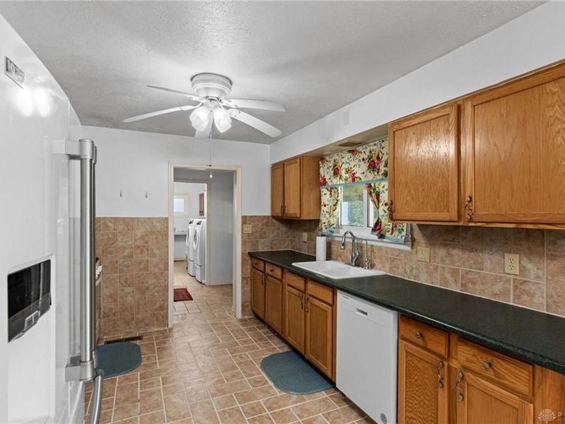 711 Upper Valley Pike, Springfield Township, OH 45504 Photo 18