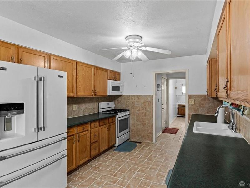 711 Upper Valley Pike, Springfield Township, OH 45504 Photo 19