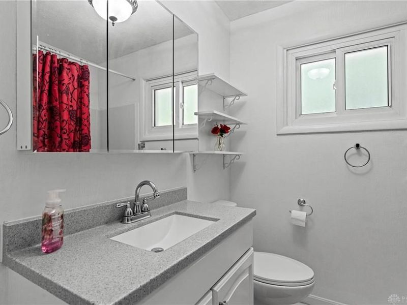 711 Upper Valley Pike, Springfield Township, OH 45504 Photo 23